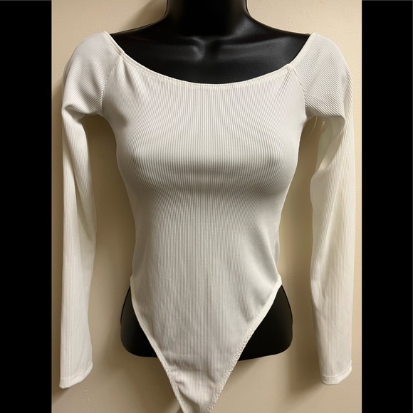 Bershka | Tops | Bershka Nwt Off White Ribbed Long Sleeve Bodysuit |  Poshmark